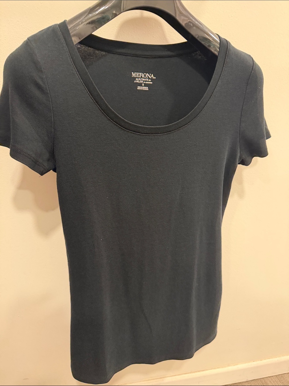 Merona Black Scoop Neck Short Sleeve Tee - Slim Fit